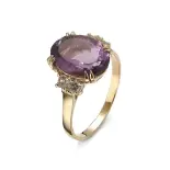 Złoty pierścionek z ametystem i szafirami Złoty pierścionek z ametystem i szafirami
