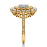 Pierścionek z owalnym diamentem