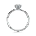 Pierścionek złoty z diamentami Pierścionek złoty z diamentami