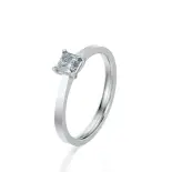 Pierścionek diament szlif princessa Pierścionek diament szlif princessa