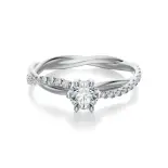 Pierścionek złoty z diamentami Pierścionek złoty z diamentami