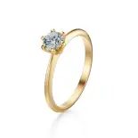 Złoty pierścionek z dużym diamentem Złoty pierścionek z dużym diamentem