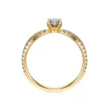 Pierścionek z diamentami