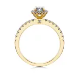 Pierścionek zaręczynowy z diamentami Pierścionek zaręczynowy z diamentami