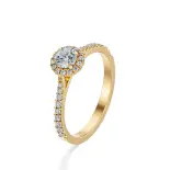 Klasyczny pierścionek zaręczynowy