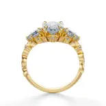 Pierścionek z dużym diamentem