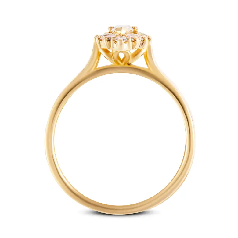 Pierścionek z rubinem i diamentami Pierścionek z rubinem i diamentami