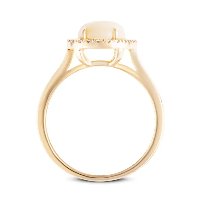 Złoty pierścionek z opalem Złoty pierścionek z opalem