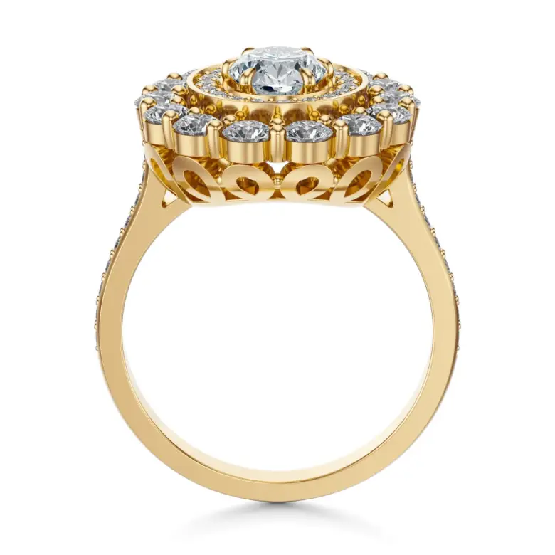 Pierścionek z owalnym diamentem