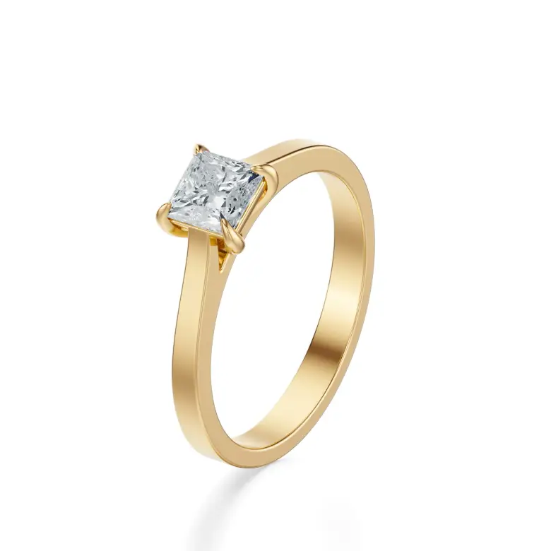 Pierścionek diament szlif princessa