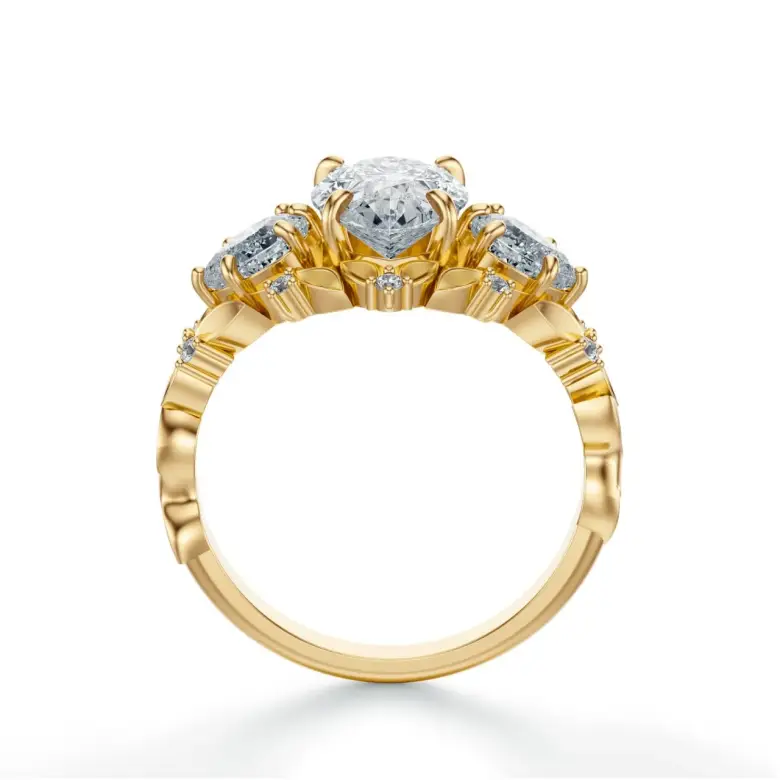 Pierścionek z dużym diamentem