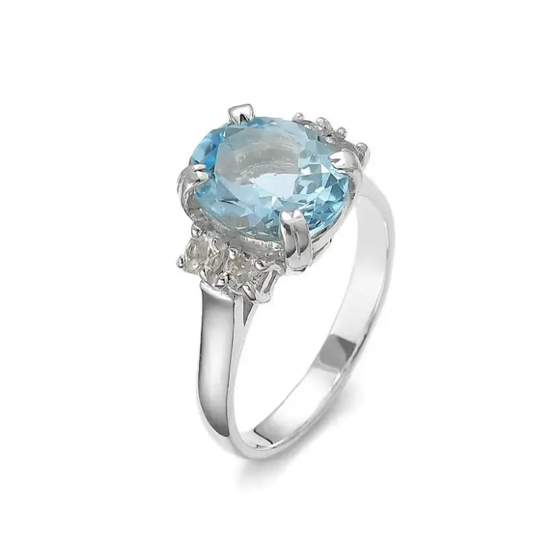 Srebrny pierścionek z topazem Srebrny pierścionek z topazem