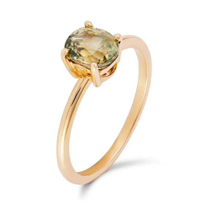 Złoty pierścionek z aleksandrytem Złoty pierścionek z aleksandrytem