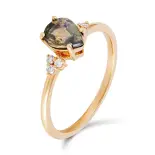 Pierścionek z aleksandrytem naturalnym