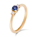 Złoty pierścionek z szafirem Złoty pierścionek z szafirem