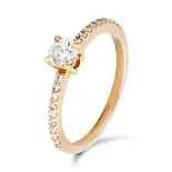 Pierścionek z diamentami