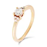 Pierścionek z diamentami