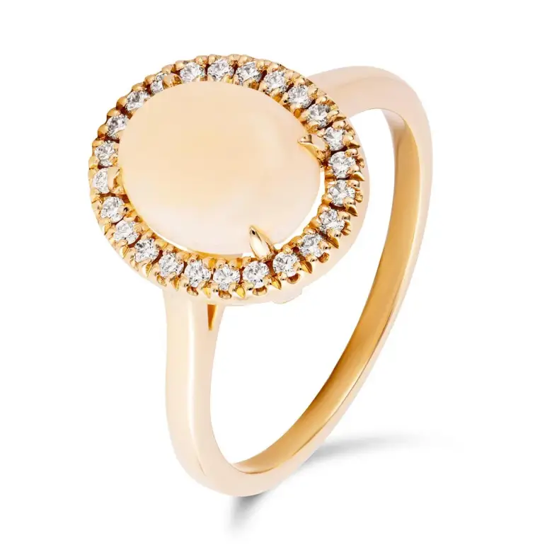 Złoty pierścionek z opalem Złoty pierścionek z opalem