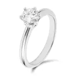 Pierścionek z brylantem pół karata