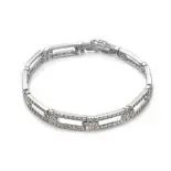 Srebrna bransoletka z cyrkoniami Srebrna bransoletka z cyrkoniami